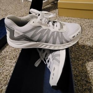 Brand new SAS tennis shoes